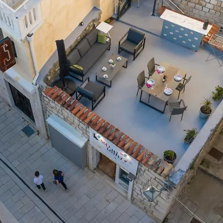Apartment Stari Grad Makarska