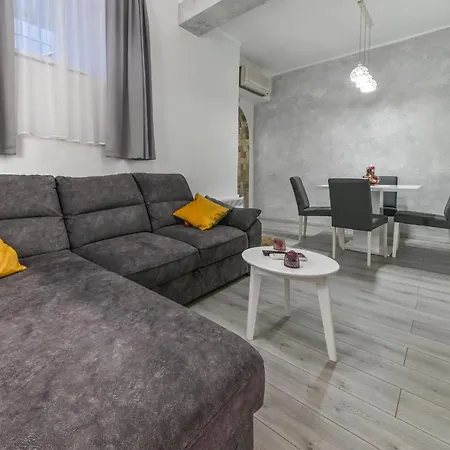 Stari Grad Apartmán Makarská