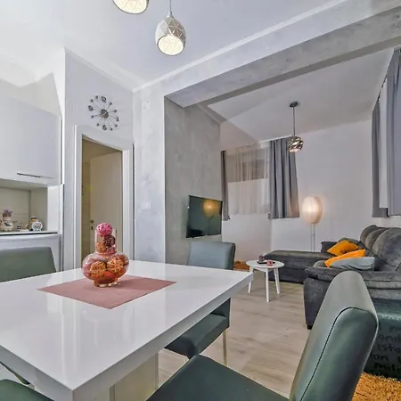 Apartmán Stari Grad *
