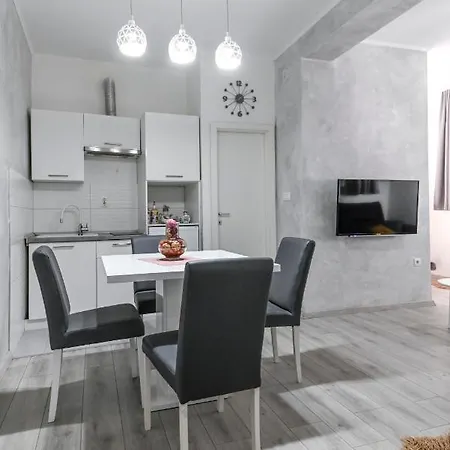 Apartmán Stari Grad