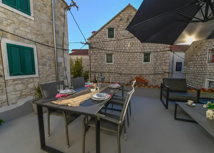 Apartman Stari Grad *