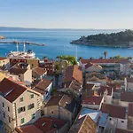 Stari Grad Apartment Makarska