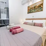 Apartment Stari Grad *