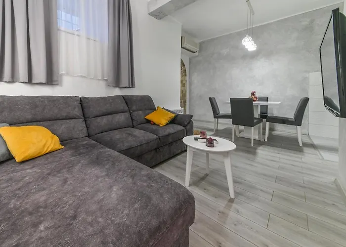 Stari Grad Appartement Makarska